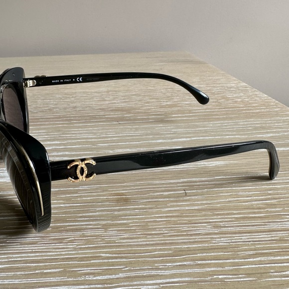 Brand new Chanel sunglasses main image 4